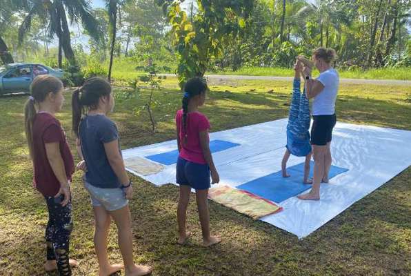 Community Project Costa Rica sporten met de kinderen 