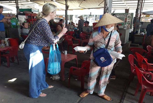 Community & Cultuur project Vietnam op de markt 