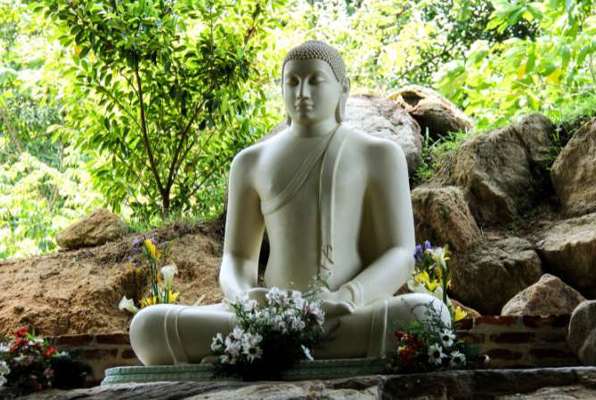 Jongerenreis Sri Lanka buddah 