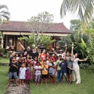 Community project op Bali leuke groeps foto