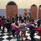 Kinderopvang project Marokko spelen met de kinderen 